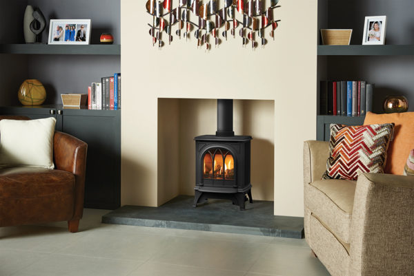 Huntingdon-20-Gas-with-tracery-door-in-Matt-Black-lb